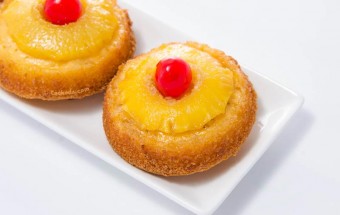 mini-pineapple-cakes