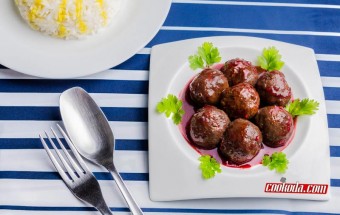 meatballs-in-pomegranate-sauce